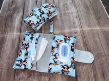 Load image into Gallery viewer, Nappy Change Set - Tub Cow