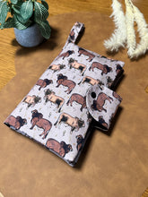 Load image into Gallery viewer, Nappy Wallet - Brahmans