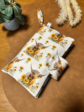 Load image into Gallery viewer, Nappy Wallet - LFD Sunflower Highland