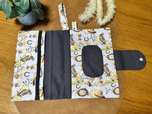 Load image into Gallery viewer, Nappy Wallet - Bullrider