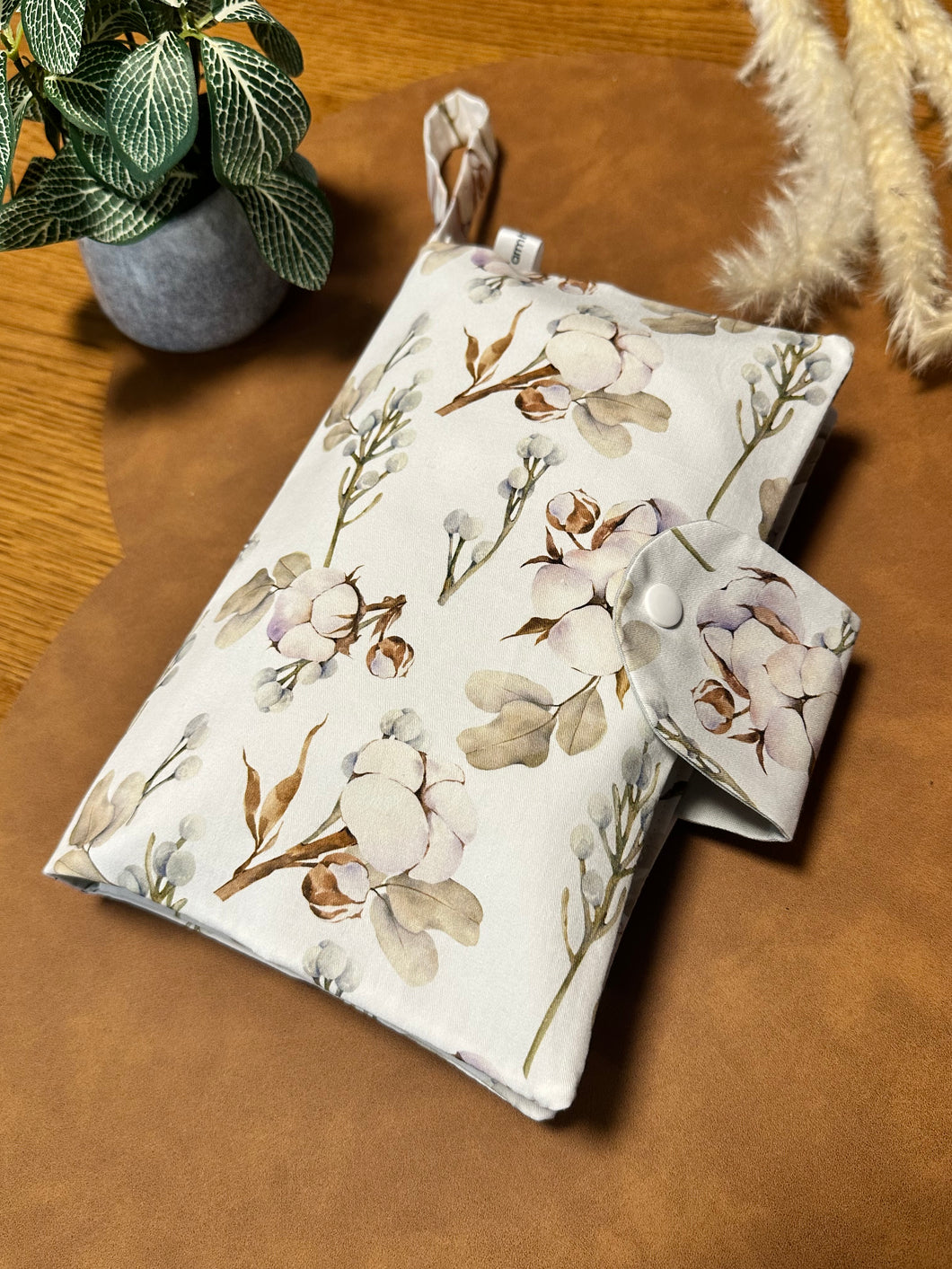 Nappy Wallet - Cotton Flower