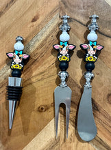 Load image into Gallery viewer, Beaded Cheese Knife &amp; Wine Stopper Set - Design 10
