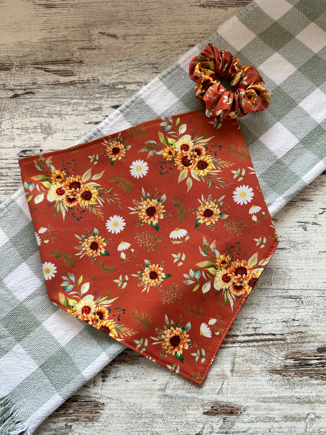 Neck Scarf - Rustic Sunflower