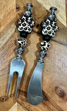 Load image into Gallery viewer, Beaded Cheese Knife &amp; Wine Stopper Set - Design 14
