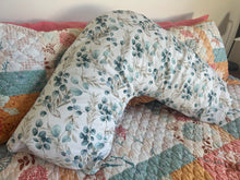 Load image into Gallery viewer, Tri Pillowcase - Eucalyptus - PRE-ORDER
