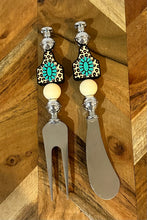 Load image into Gallery viewer, Beaded Cheese Knife &amp; Wine Stopper Set - Design 8
