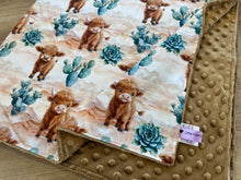 Load image into Gallery viewer, PRE-ORDER Minky Blanket - Cactus Highland

