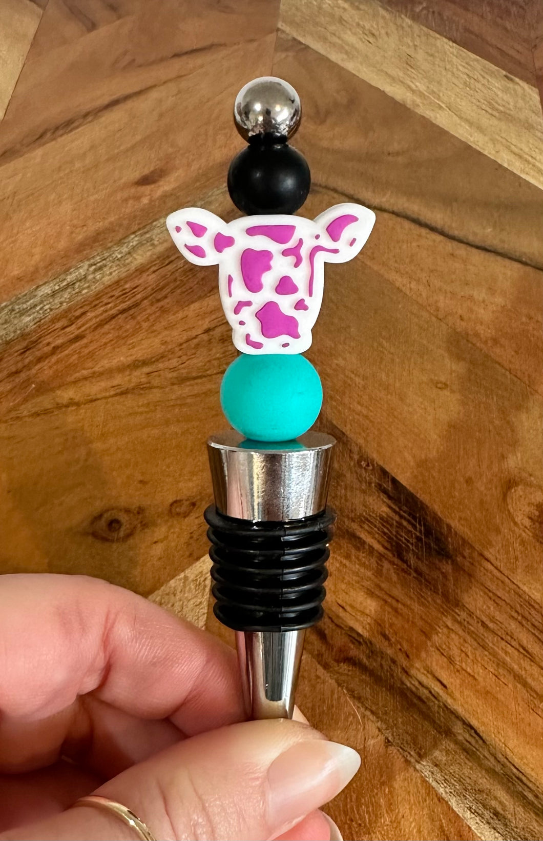 Beaded Wine Stopper - Purple Cow