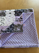 Load image into Gallery viewer, PRE-ORDER Minky Blanket - Little One - Purple
