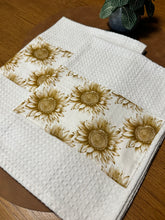 Load image into Gallery viewer, Tea Towel Set - Rustic Sunflower
