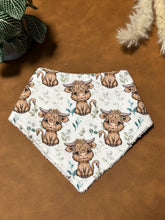 Load image into Gallery viewer, Bibs &amp; Sets - Floral Highland
