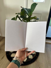 Load image into Gallery viewer, Notebook - Design 24

