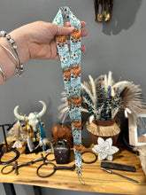 Load image into Gallery viewer, Highland Cow Lanyard
