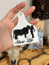 Load image into Gallery viewer, Show Life - Cow Tag Keyring
